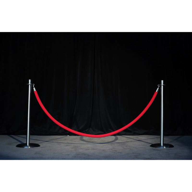 rope and stanchions